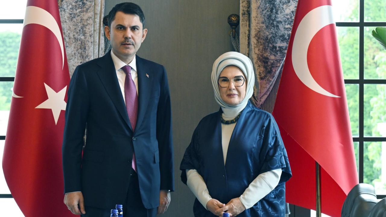 Emine Erdoğan, Çevre, Şehircilik ve İklim Değişikliği Bakanı Kurum ile görüştü