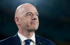 FIFA Başkanı Infantino özür diledi