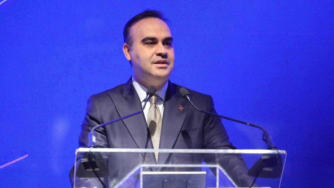 Bakan Kacır: Türk bilim insanları 10 Antarktika, 6 Arktik bilim seferi gerçekleştirdi