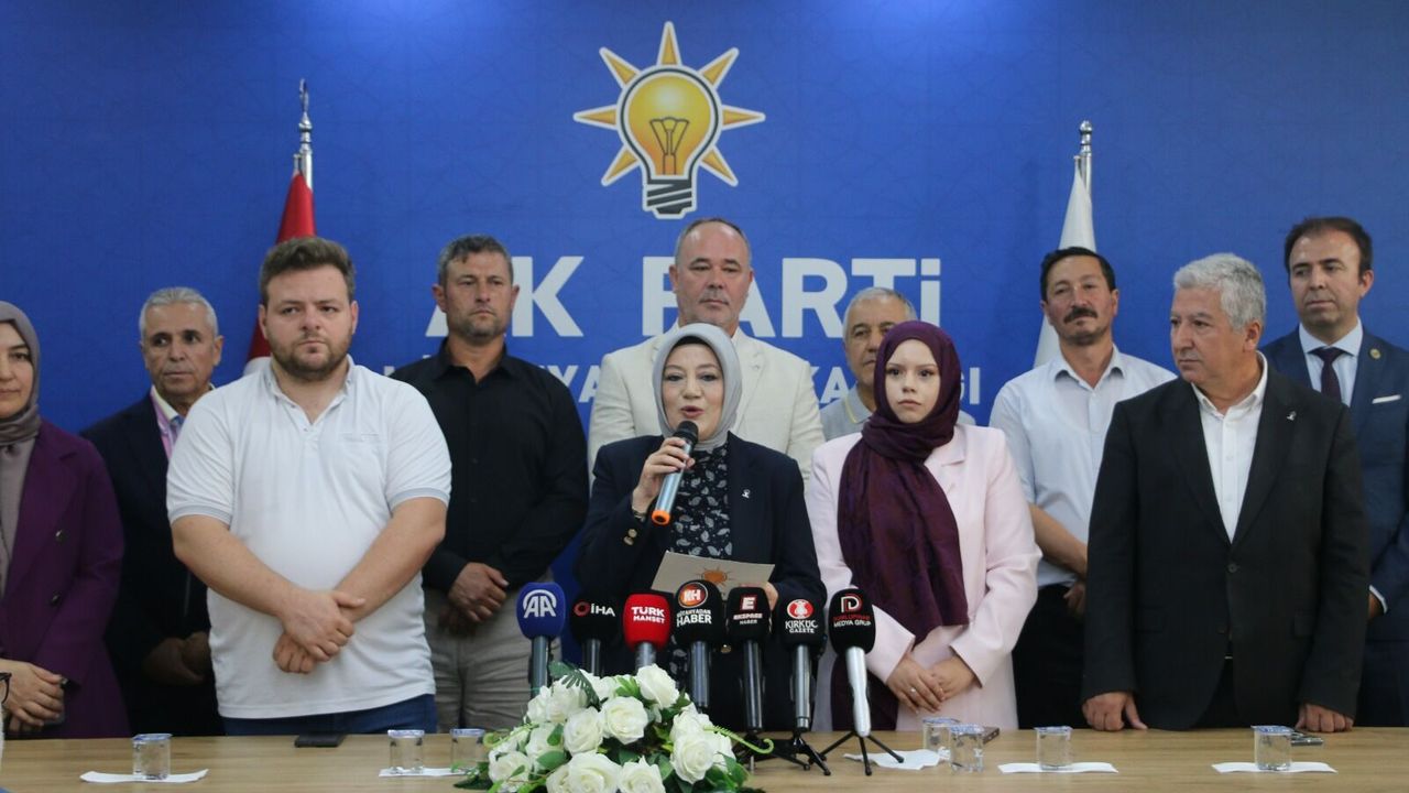 AK Parti Kütahya, 25’inci kuruluş yıldönümünü kutladı