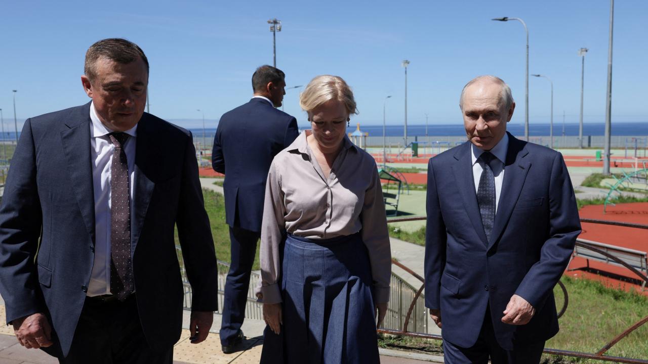 Japonya, Putin'in Kuril Adaları ziyaretinin ardından atılacak adımları değerlendiriyor