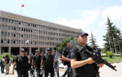 Süleymancılar cemaatinin lideri Alihan Kuriş örgüt suçlamasıyla tutuklandı