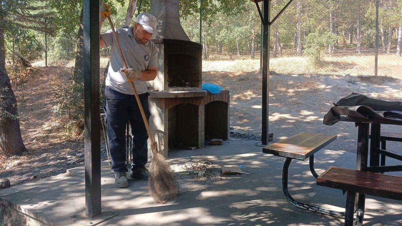 Kütahya’da piknik ve mesire alanlarında temizlik yapıldı