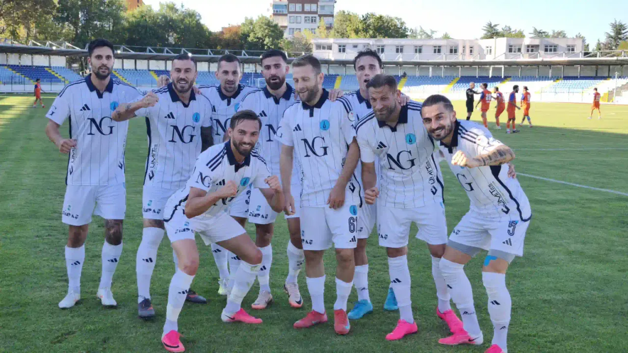 Kütahyaspor ilk maçında farklı kazandı