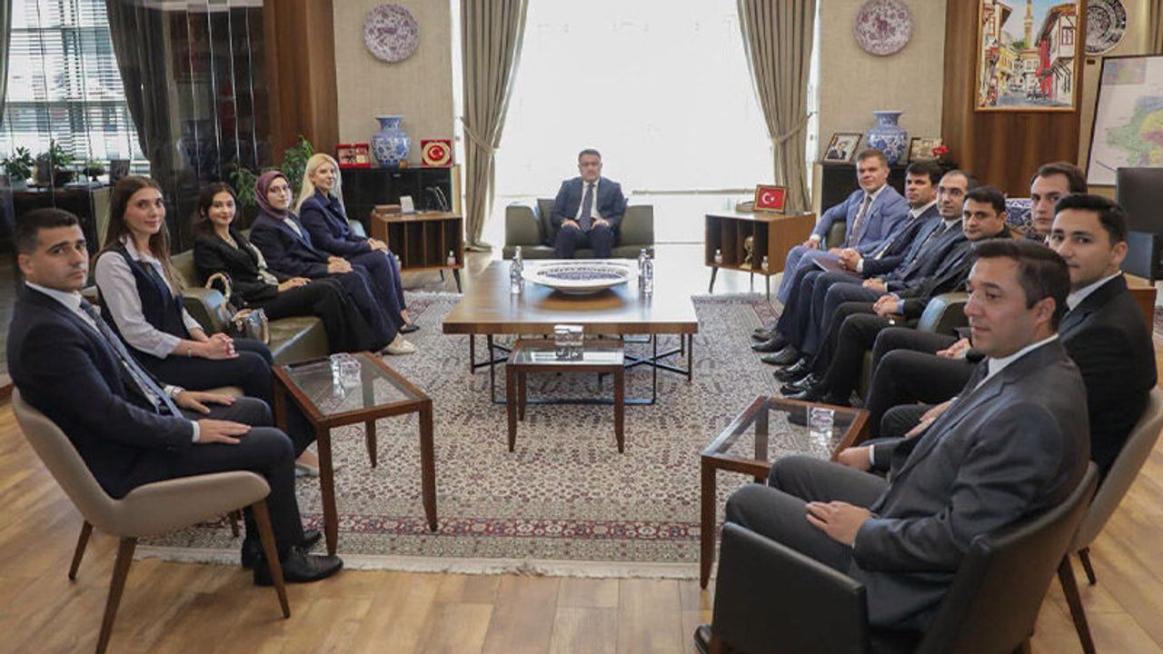 Kütahya Valisi Musa Işın, kaymakamlarla bir araya geldi