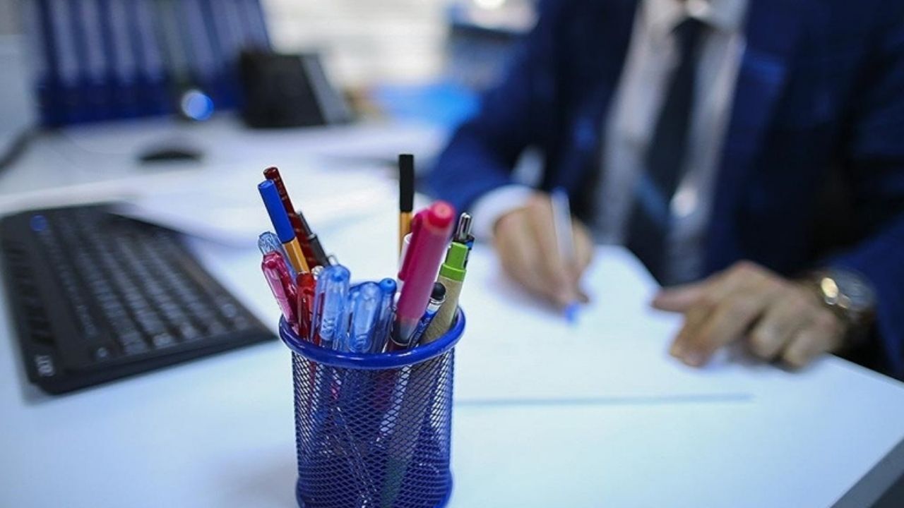 Kamuda 571 şehit yakını ve gaziye yeni atama